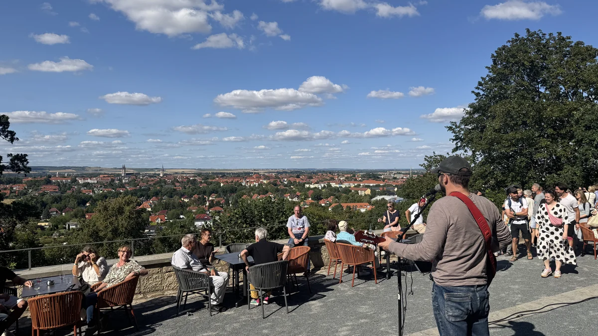 Musizieren mit schöner Aussicht
